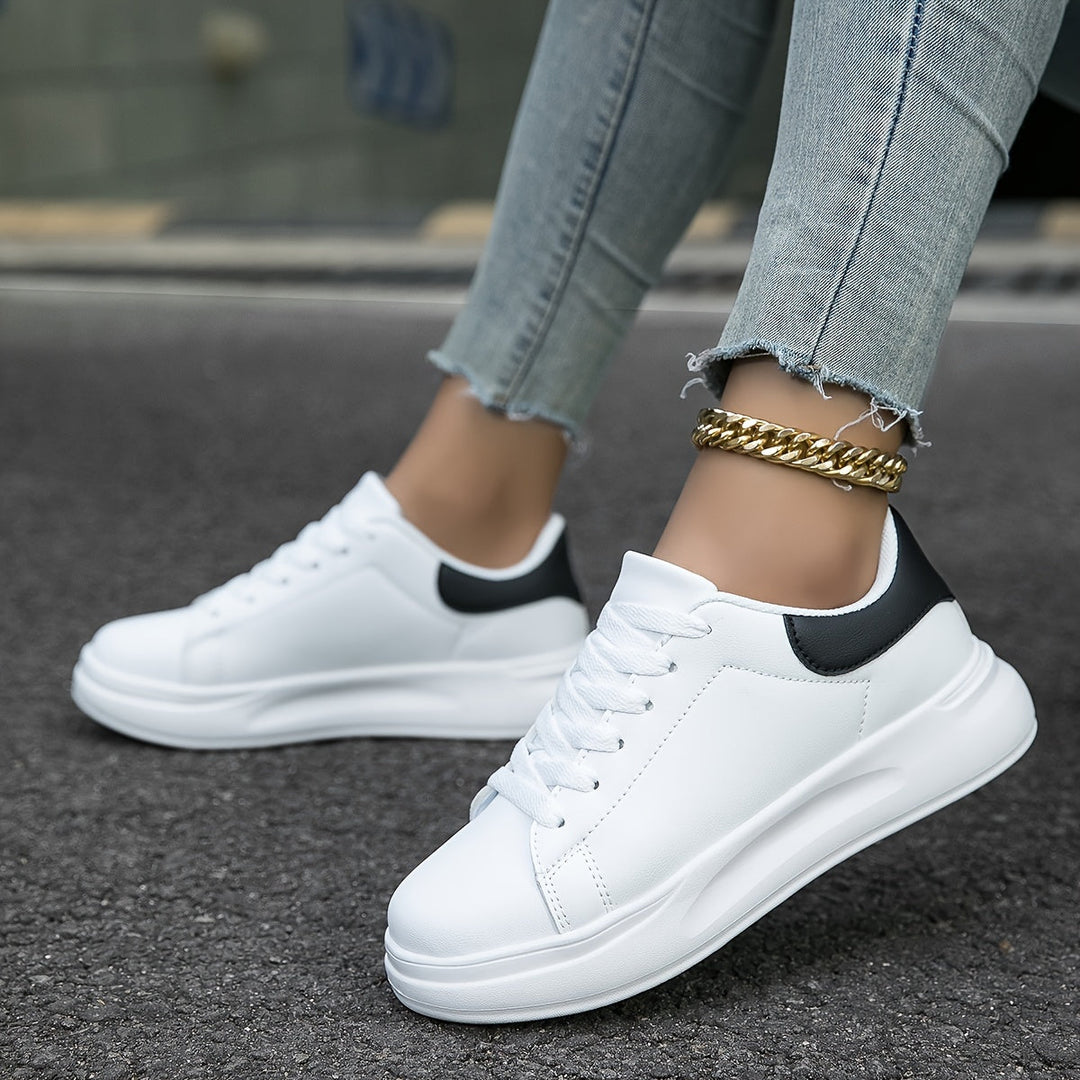 W&W Mode | Saubere Weiße Ledersneaker Für Damen, Weiß