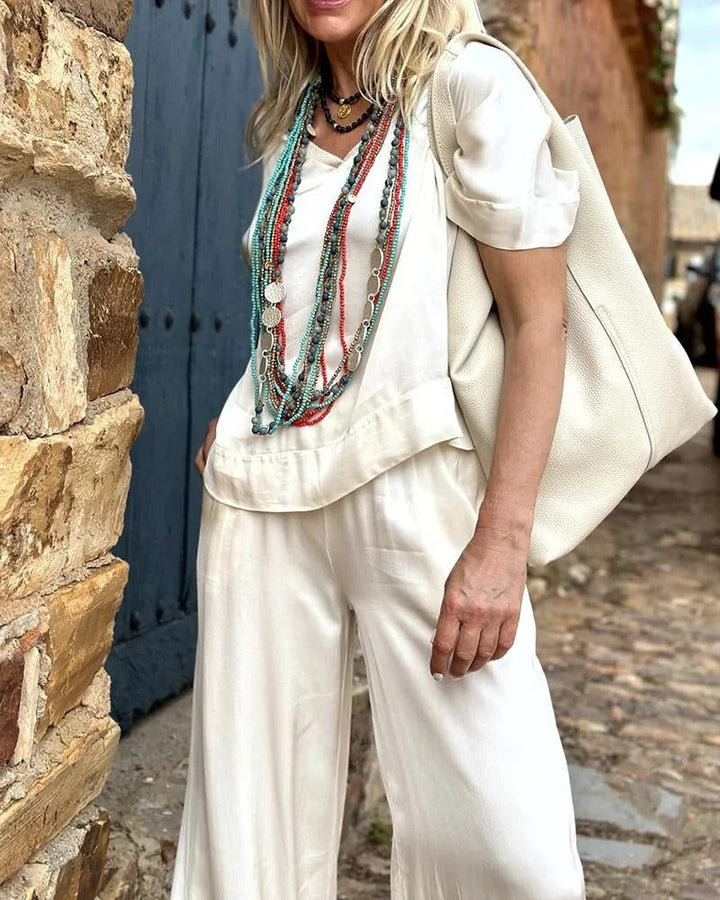W&W Mode | Himmelweiße Bluse und Hosen-Set mit eleganter Ausstrahlung