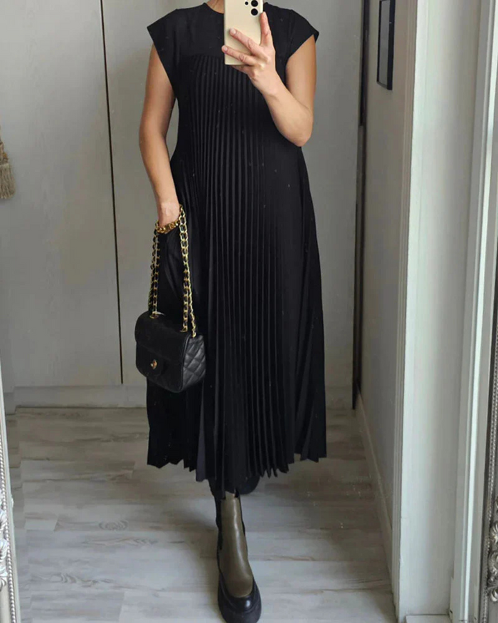 W&W Mode | Elegantes Plisseekleid
