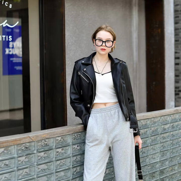 W&W Mode | Damen-Biker-Lederjacke mit Reißverschlüssen und Gürtel