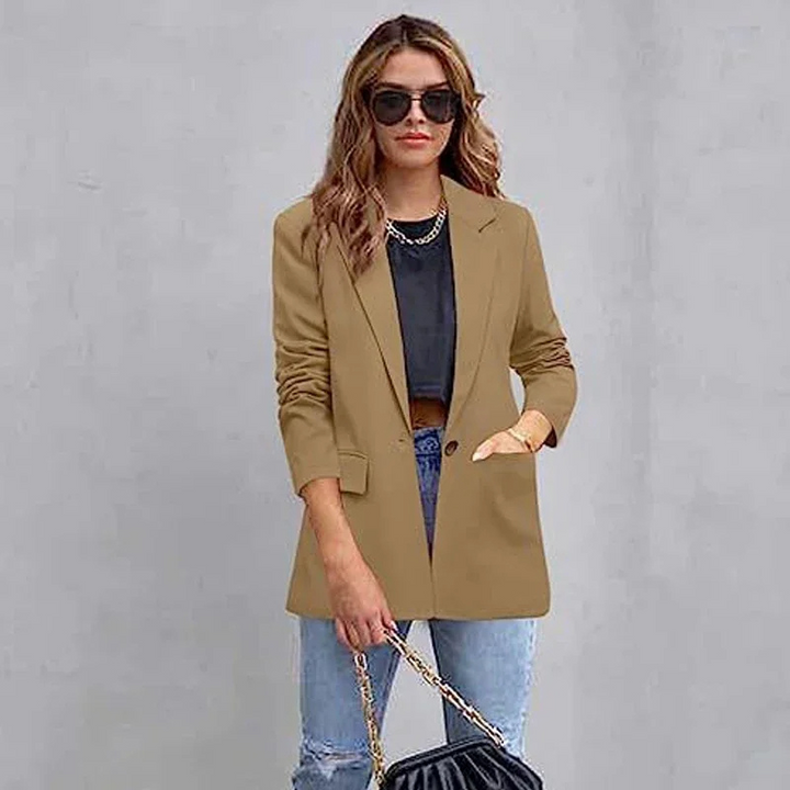 W&W Mode | Langer Damenblazer mit Klappentaschen und Tailliertem Schnitt