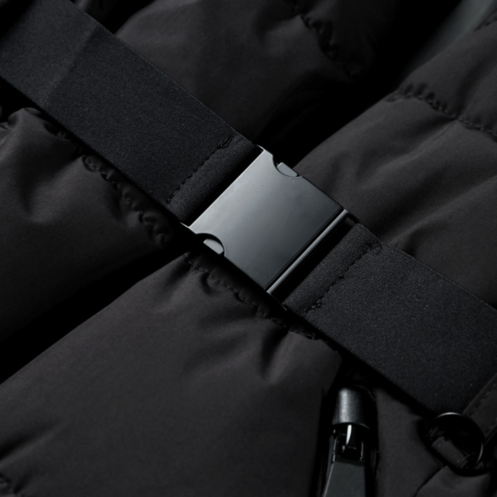W&W Mode | Schwarze Wasserdichte Gesteppte Jacke mit Hohem Kragen und Gürtel