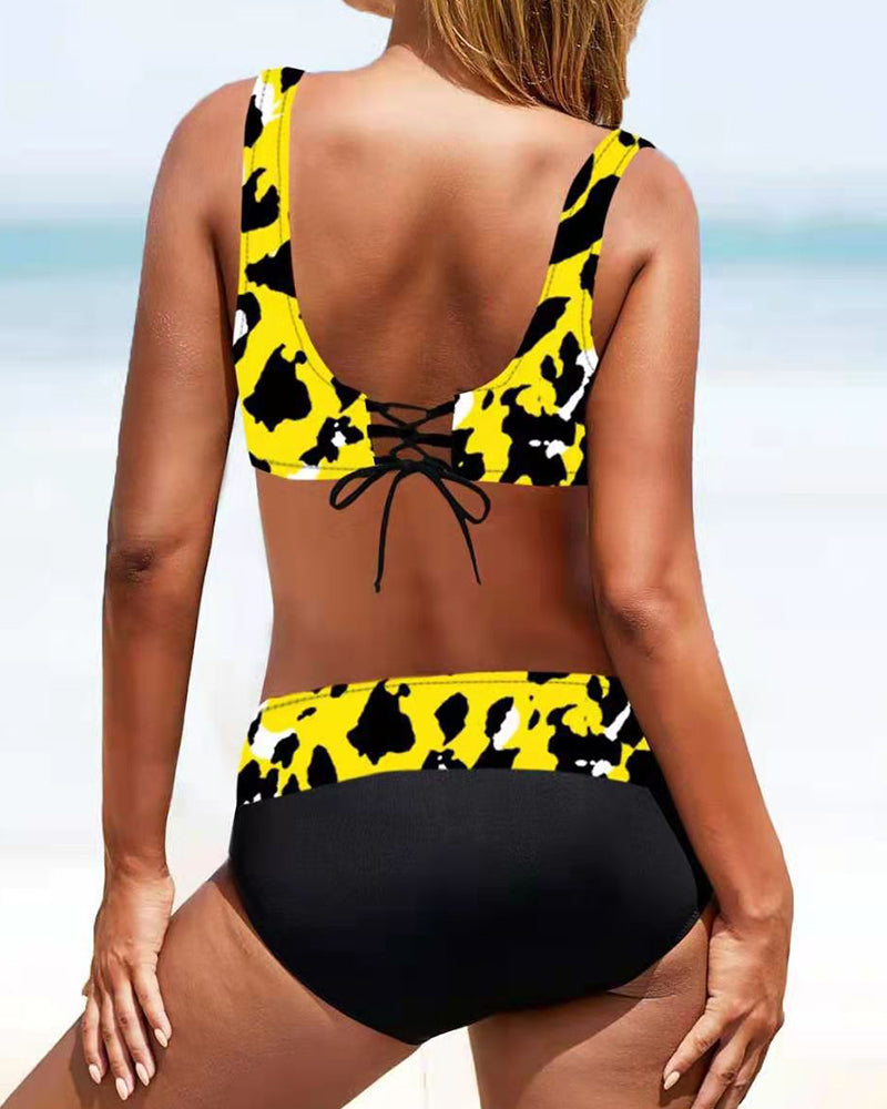 W&W Mode gestreifter Bikini