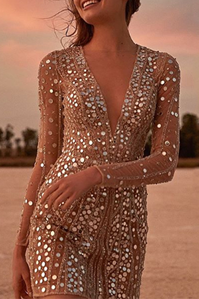 Damen-Minikleid mit Paillettenverzierung