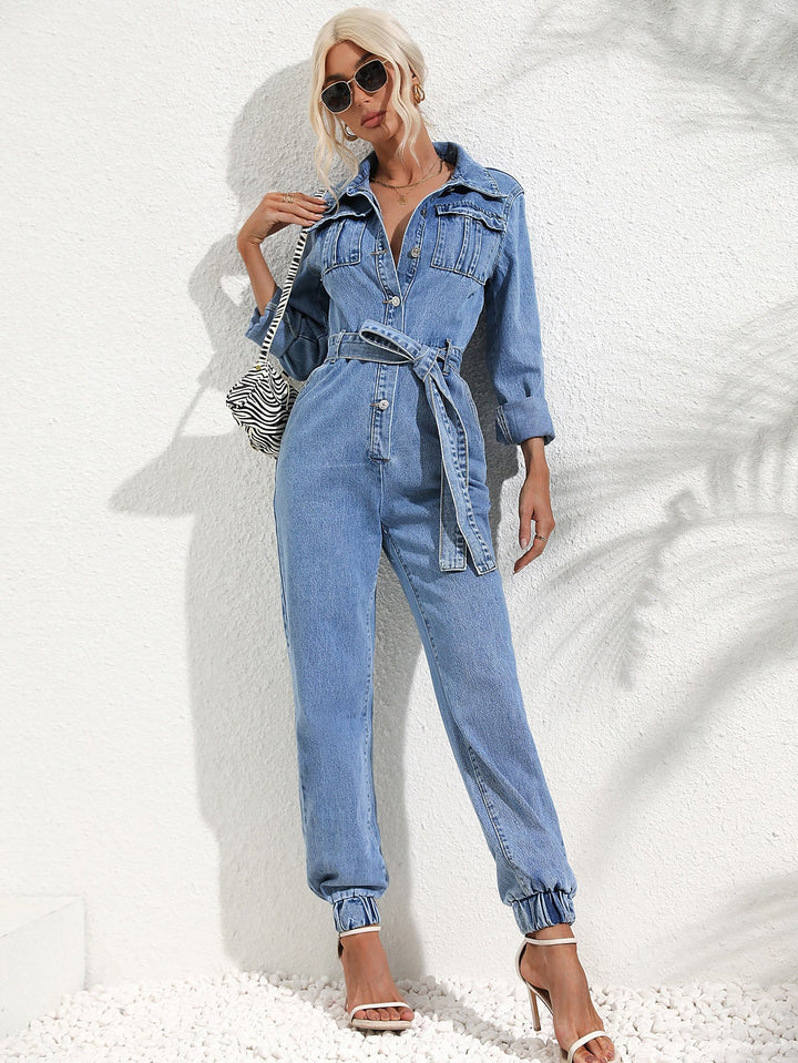 Jumpsuit mit Pattentasche und Jeansgürtel
