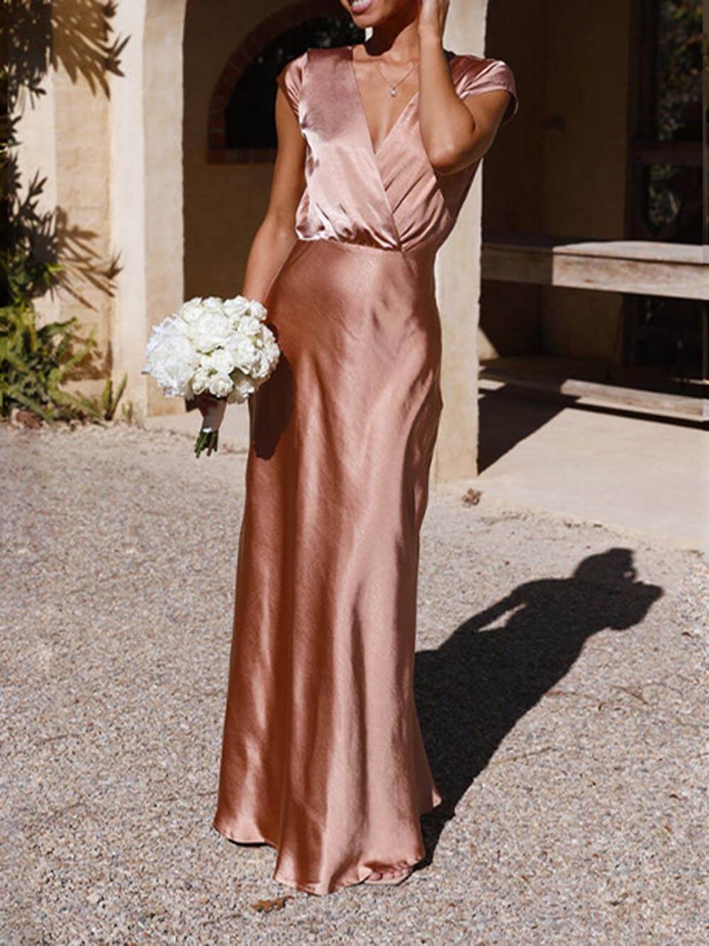 W&W Mode | Satin Fishtail Maxi Kleid mit V-Ausschnitt für Damen