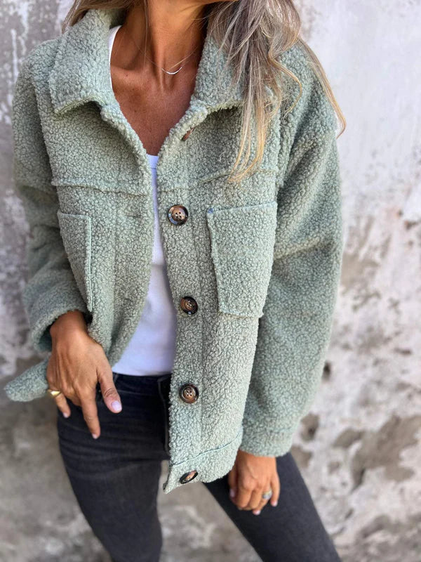 W&W Mode | Kurze Jacke mit Wollrevers
