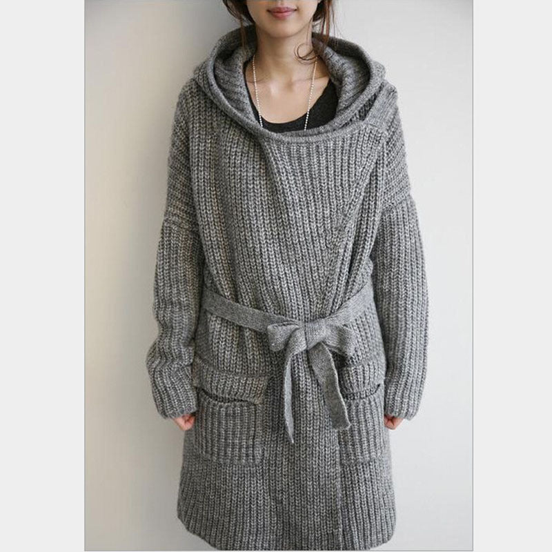 Damen Langer Strickmantel mit gemütlichen Taschen und Kapuze W&W Mode