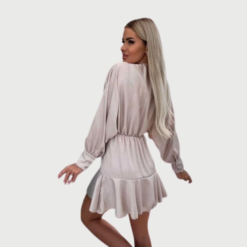 W&W Mode | Minikleid mit langen Ärmeln und Rüschen-Saum