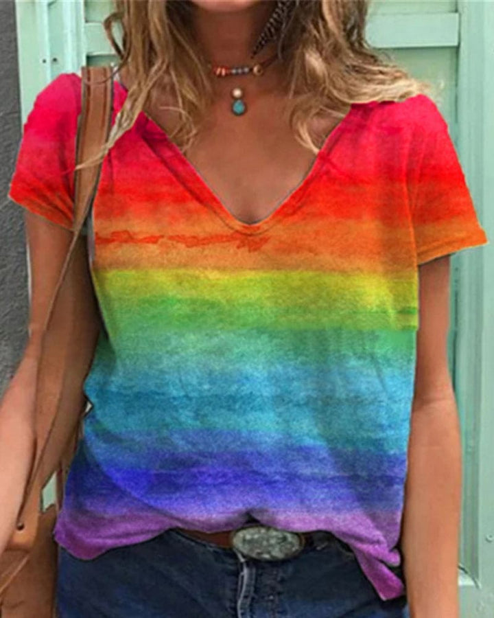 W&W Mode | Luftiges T-shirt Mit V-ausschnitt Und Regenbogenmuster