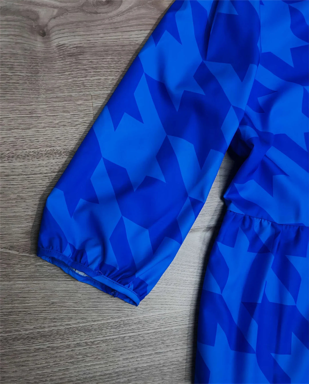 W&W Mode | Stilvolles Midikleid mit Kragen