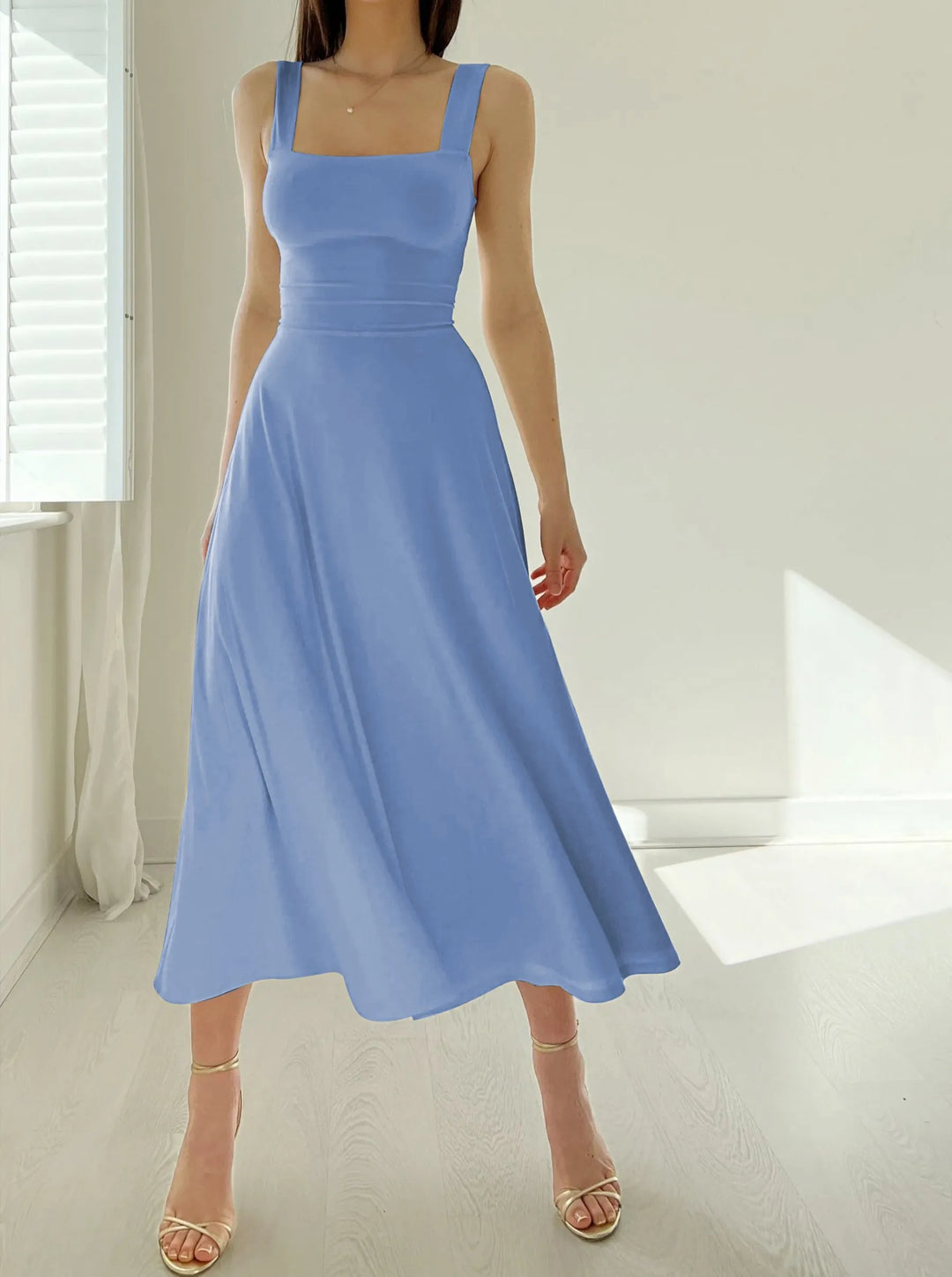 Damen Midikleid mit breiten Trägern, quadratischem Ausschnitt und Korsett-Taille