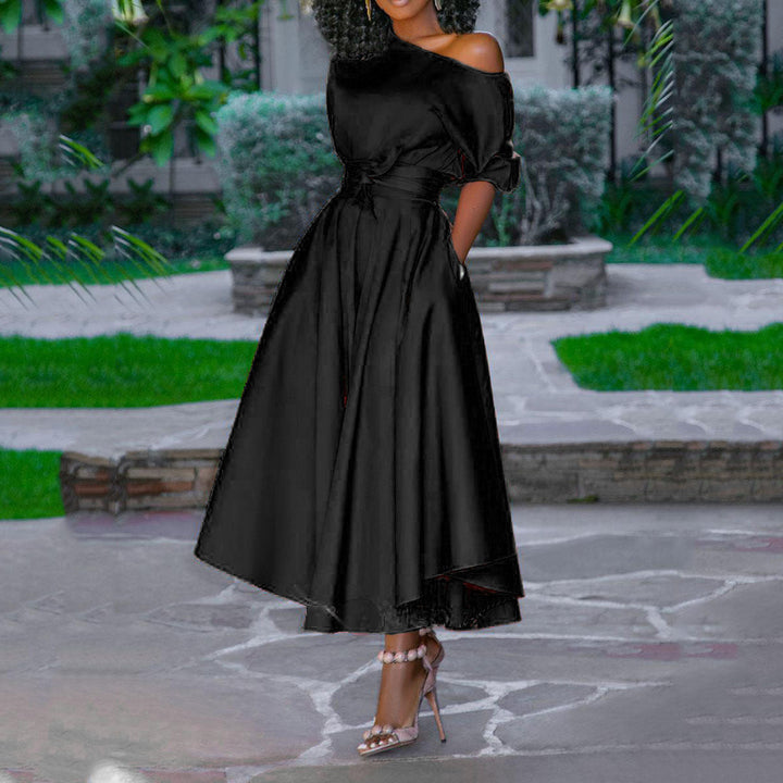 Damen-Midikleid mit asymmetrischem Ausschnitt und Reißverschluss
