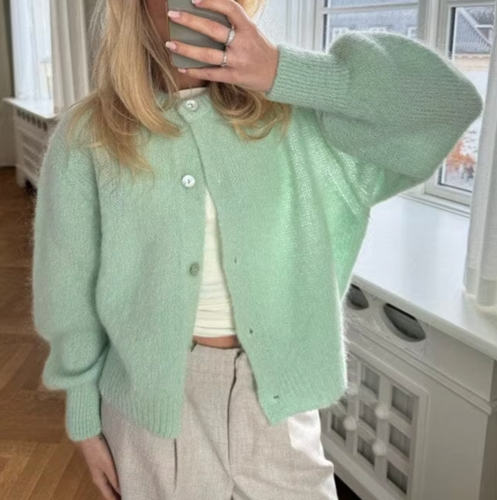 W&W Mode – Gebreid vest met knoopsluiting