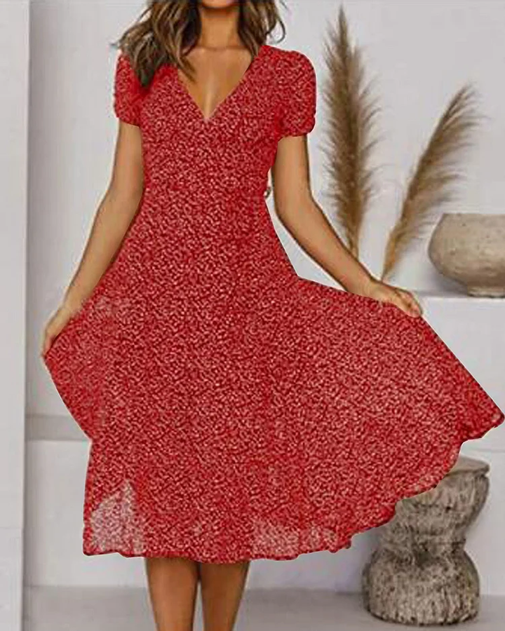 W&W Mode | Druckseide Chiffonkleid mit Kurzen Ärmeln und V-Ausschnitt für Damen