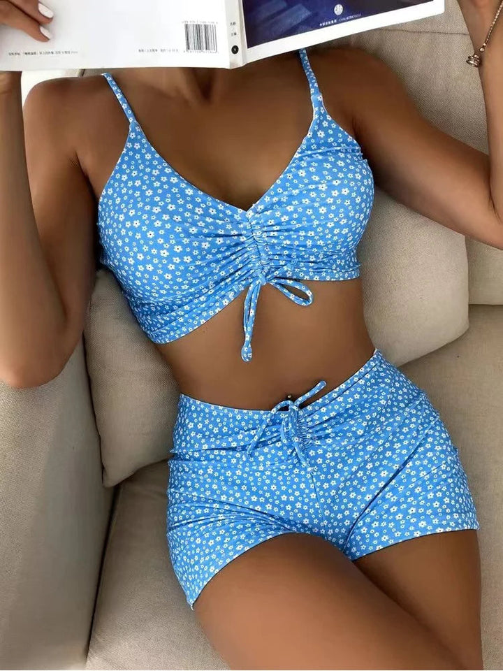 W&W Mode | Bikini Adria Flower Power - Schön und modern
