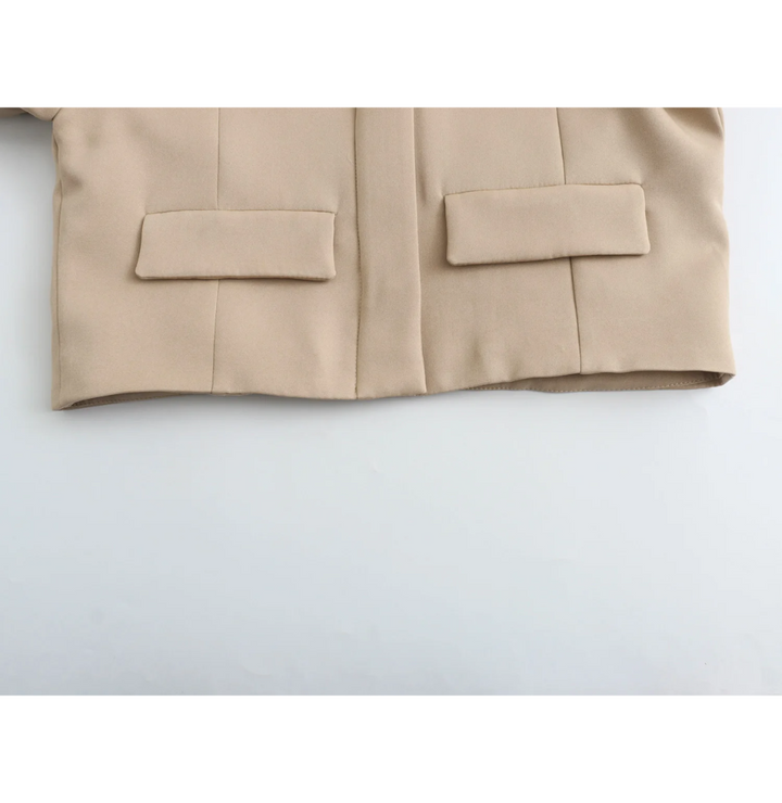 W&W Mode | Bomberjack Damen Kurzjacke mit Vier Fronttaschen und Minimalistischem Design