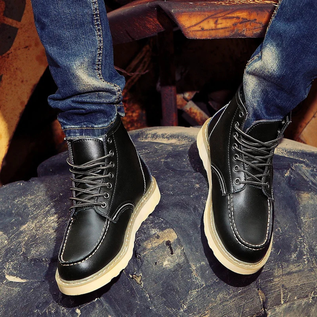 Damenstiefel im Vintage-Stil mit Schnallen und rutschfester Gummisohle