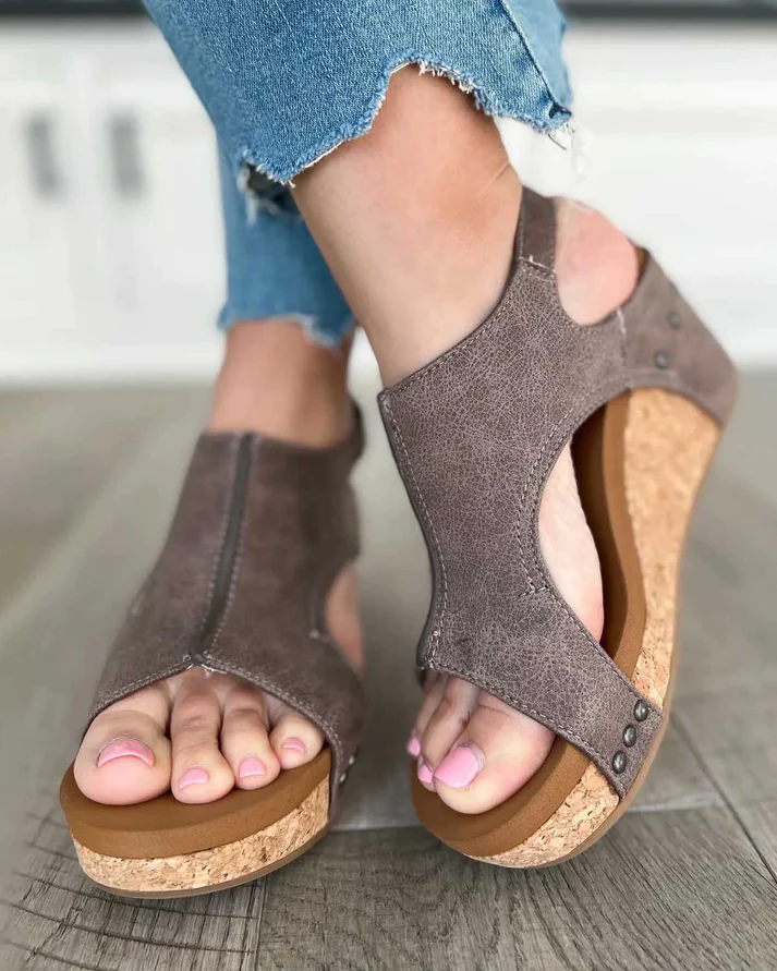 W&W Mode | Trendige Damensandalen Mit Keilabsatz Und Ergonomischem Fußbett