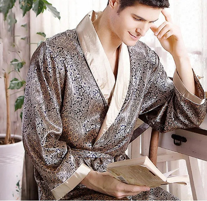 W&W Mode | Golddruck Luxus Satin Bademantel