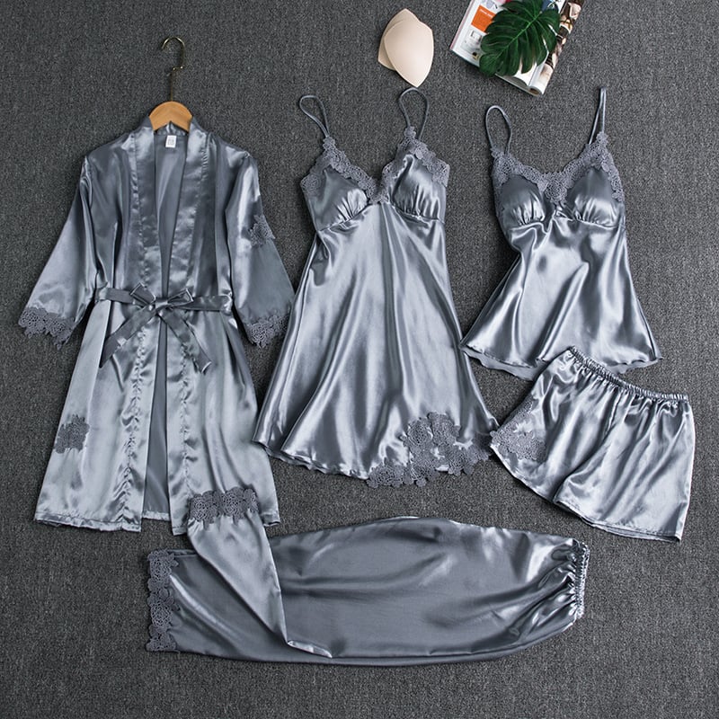 W&W Mode | Luxuriöses Satin Nachtkleid Set