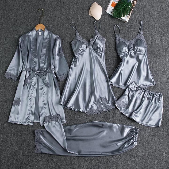 W&W Mode | Luxuriöses Satin Nachtkleid Set