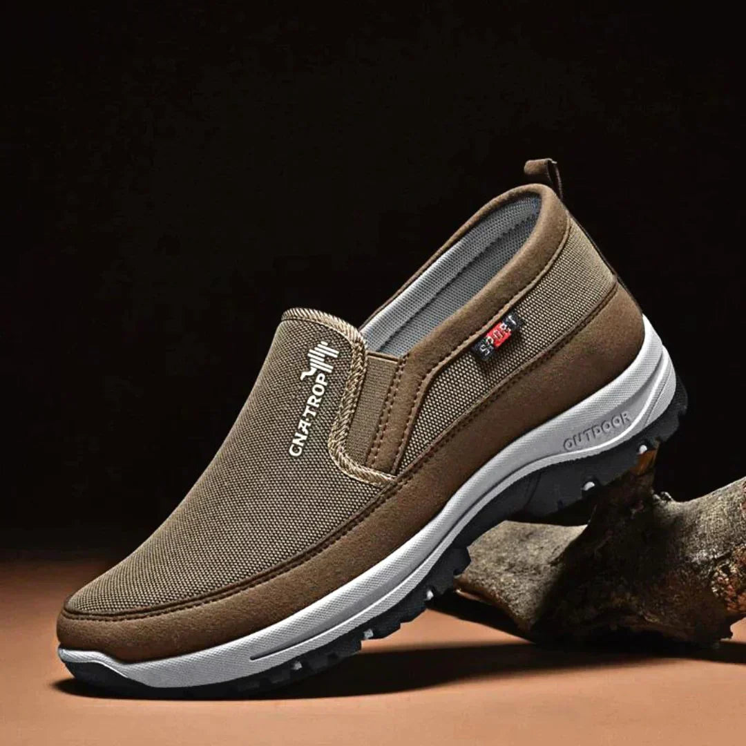 W&W Mode | Orthopädische Wanderschuhe für Herren | Robuste und bequeme Outdoor-Schuhe