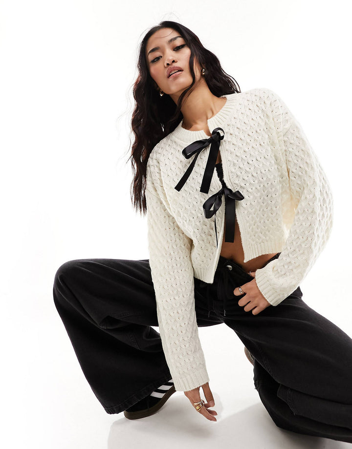 W&W Mode | Kontrast Kurzer Binde-Cardigan