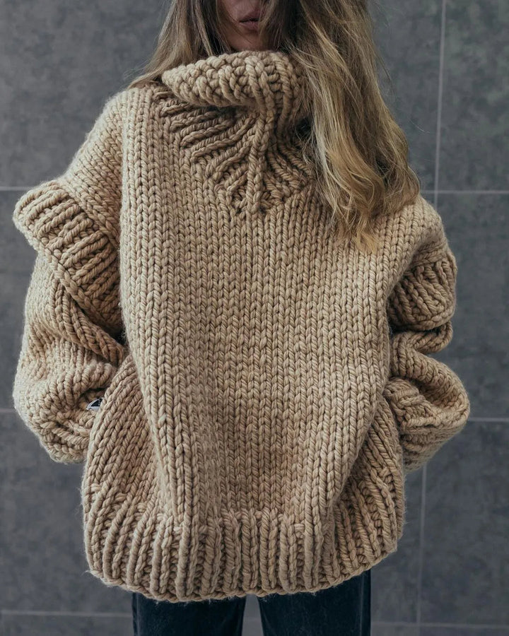 Pullover mit Strickstruktur und Rollkragen in Übergröße