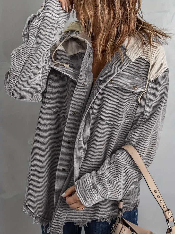 Mühelos und trendige Jacke