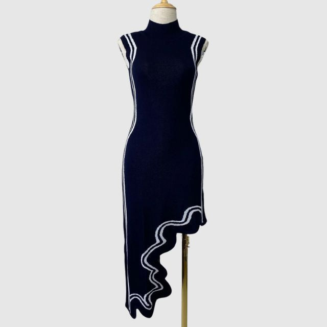 W&W Mode | Ärmelloses Kleid mit Kontrastpaspelierung