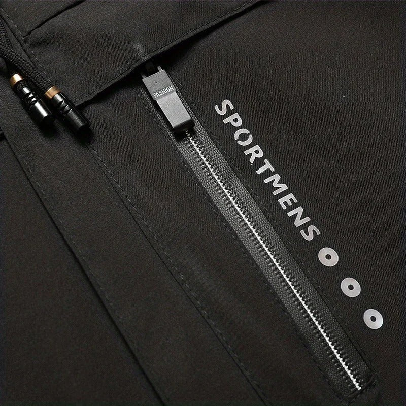 Die neue luxuriöse wasserdichte Kapuzenjacke
