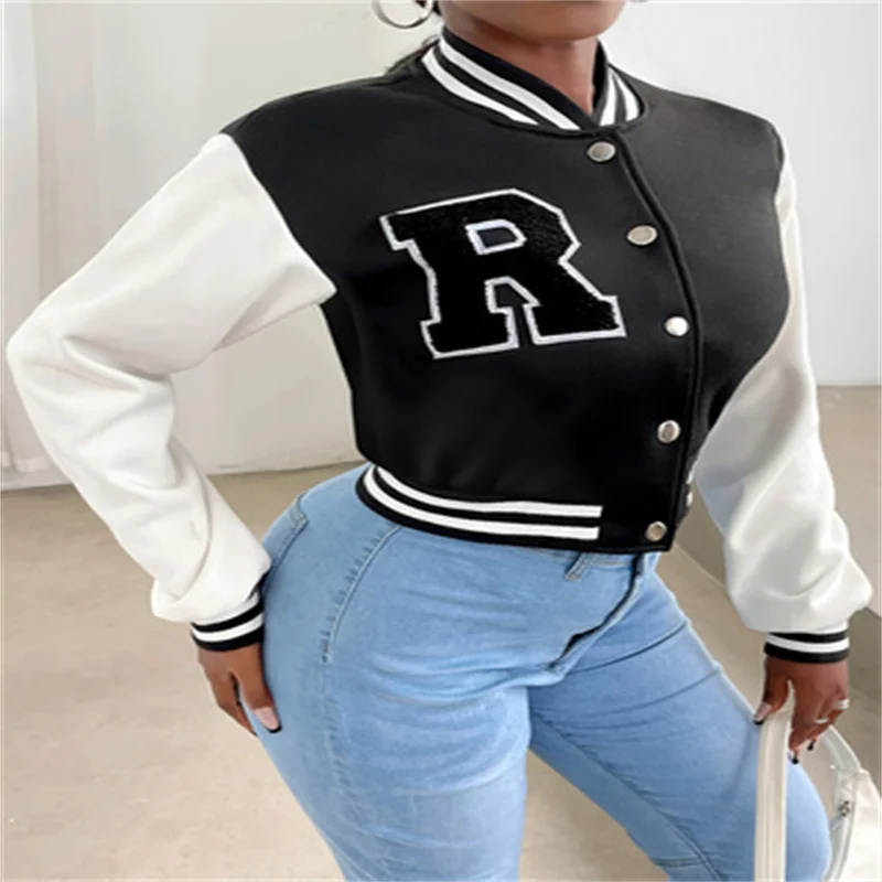 W&W Mode | Varsity Bomberjack Damen, Kurzes Modell mit Buchstabenpatch und Druckknopfverschluss