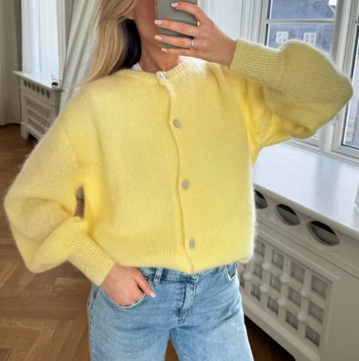 W&W Mode – Gebreid vest met knoopsluiting