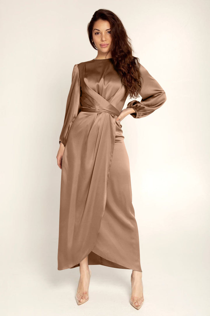 W&W Mode | Trim Feminines und elegantes Tunikakleid