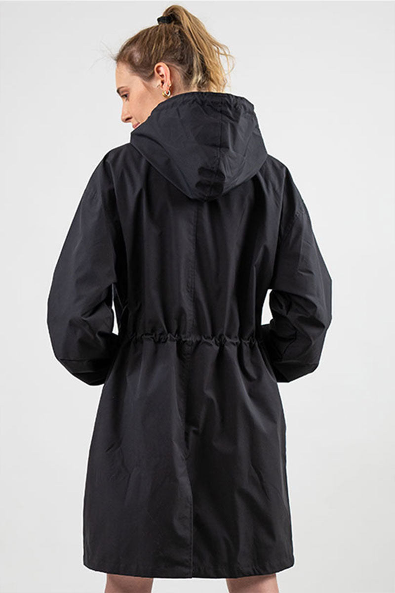 Wasserfeste Windjacke mit Kapuze in Übergröße Regenjacke