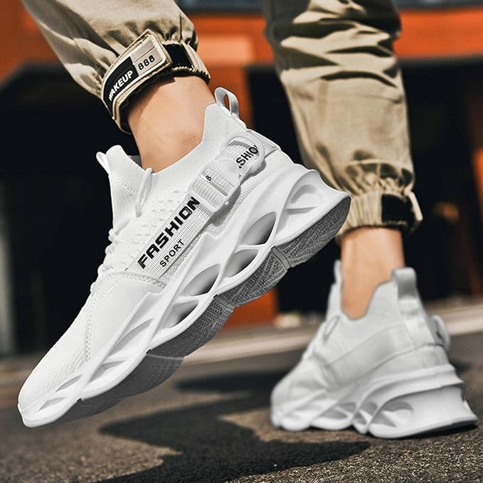W&W Mode | Trendige Sportschuhe mit auffälligem Farbkontrast