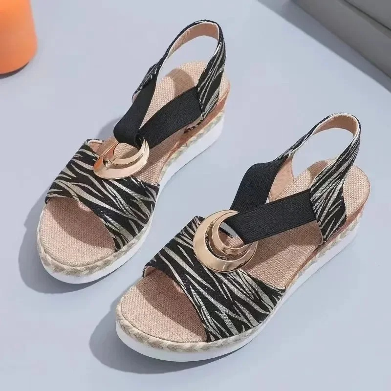 W&W Mode | Vielseitige Stylische Sandalen