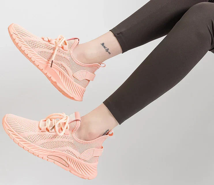 W&W Mode | Turnschuhe mit Leopardenmuster und klobiger Sohle