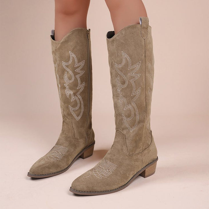 W&W Mode | Bestickte V-schnitt Stiefel
