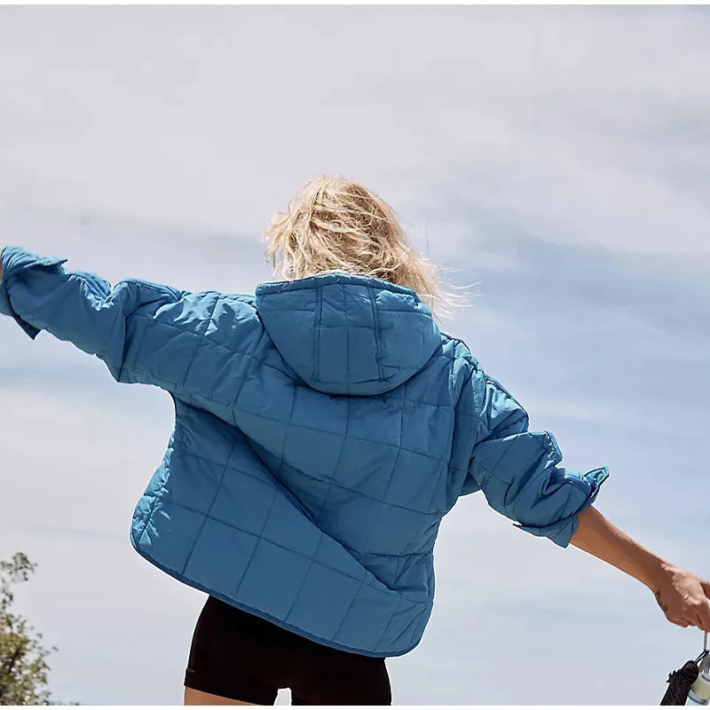 Damen Jacke, dünn wattiert und warm, mit Pullover-Schnitt