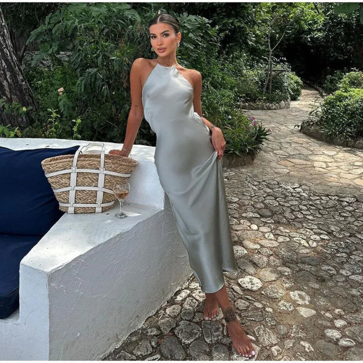 W&W Mode | Elegantes Halterneck Kleid Für Edle Anmut Bei Damen