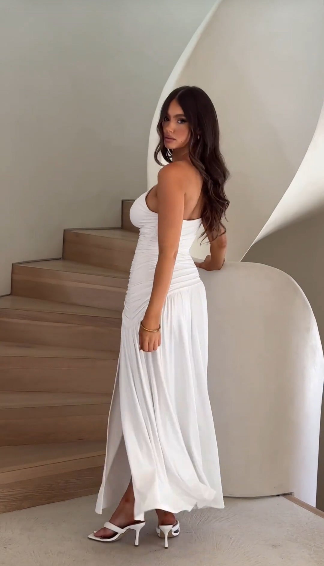 One-Shoulder-Kleid