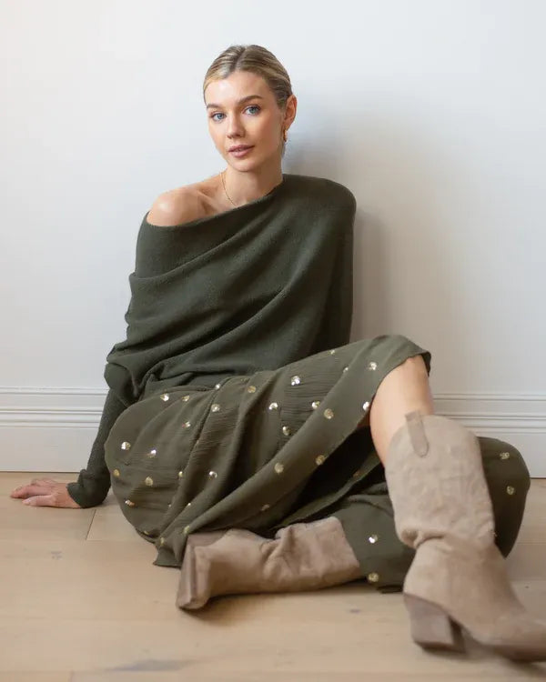 W&W Mode | Asymmetrischer Damenpullover mit eleganter Drapierung