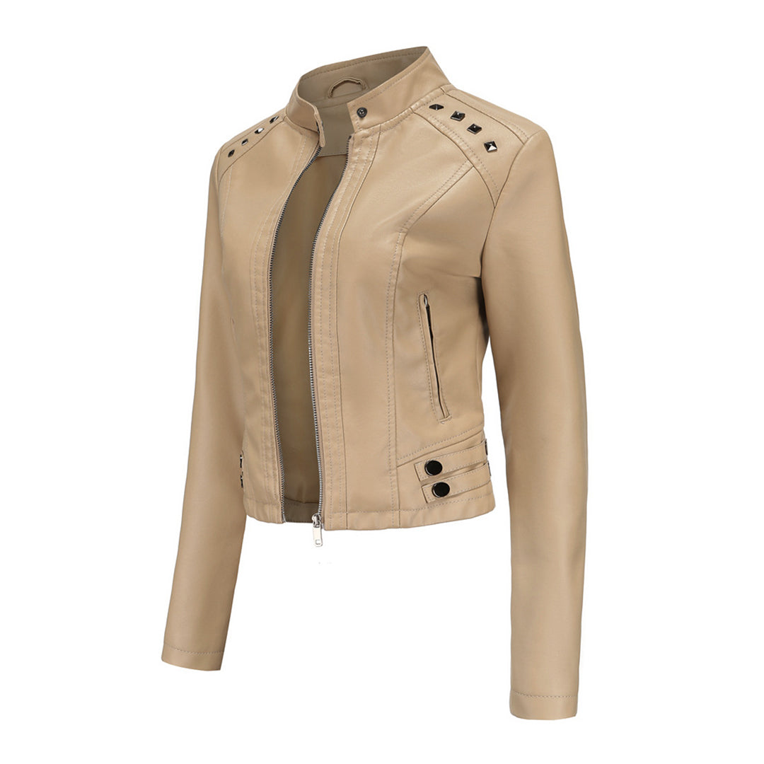 W&W Mode | Elegante Lederjacke mit einzigartigen Details für Damen