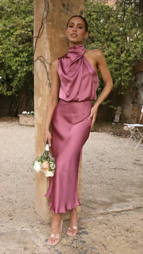W&W Mode | Elegantes Brautjungfernkleid Mit Langem Neckholder Aus Satin