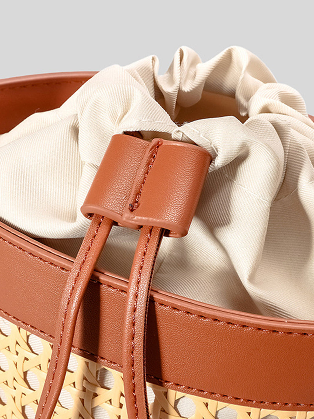 W&W Mode | Rattan Akzent Kordelzug Eimer Tasche