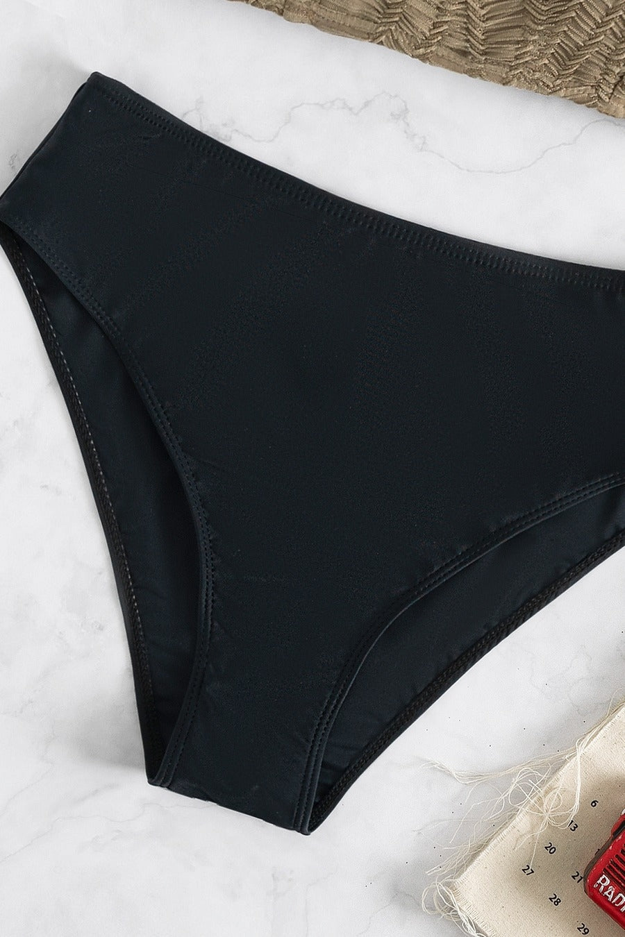 W&W Mode | Halter Bikini