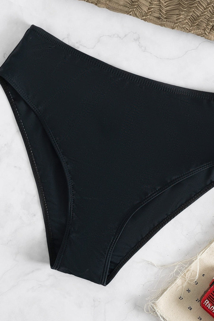 W&W Mode | Halter Bikini