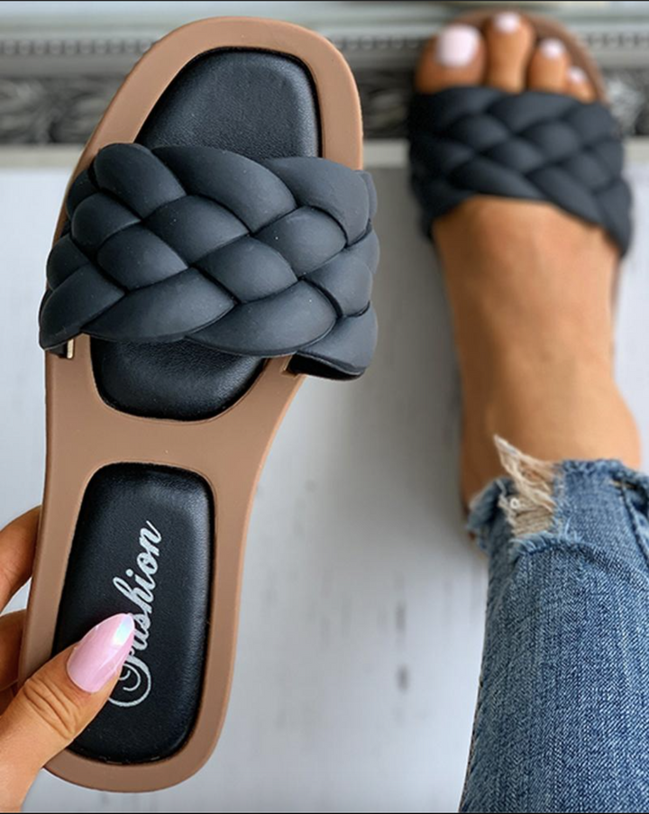 W&W Mode - Sehr komfortable und modische Sandalen
